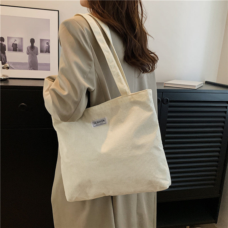 Everyday Ribbed Zip Tote - shoulder bag detail