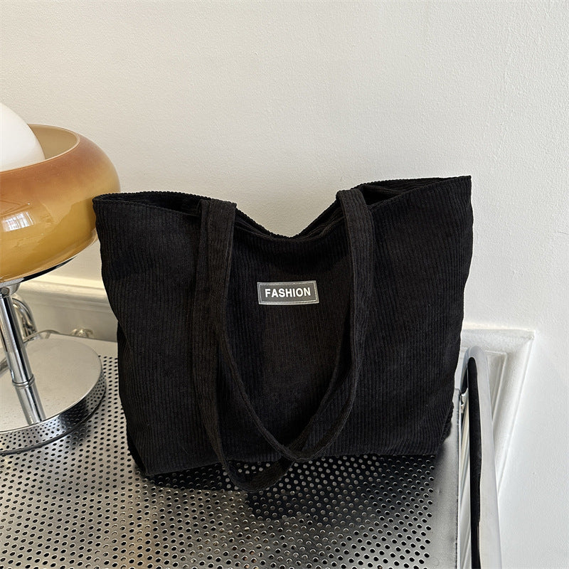 Soft Curve Everyday Tote in Black - Bag only