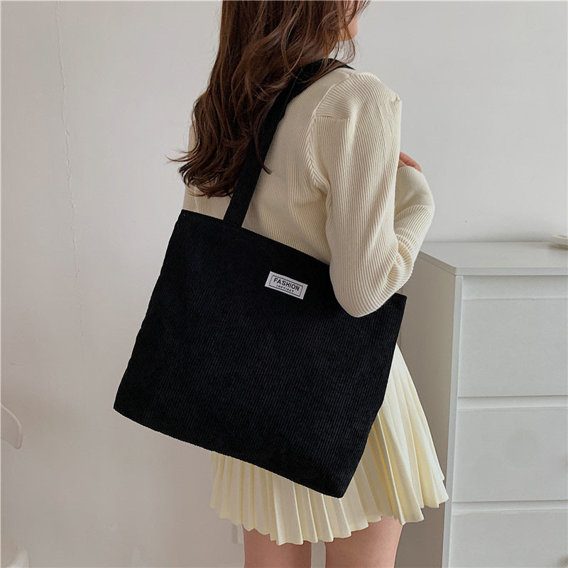 Everyday Ribbed Zip Tote - shoulder bag detail