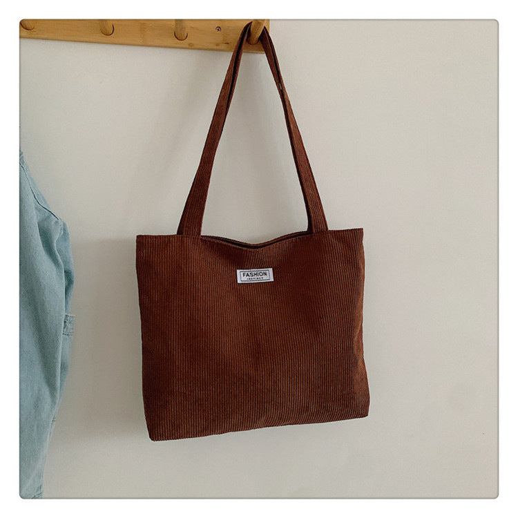 Everyday Ribbed Zip Tote in Brown
