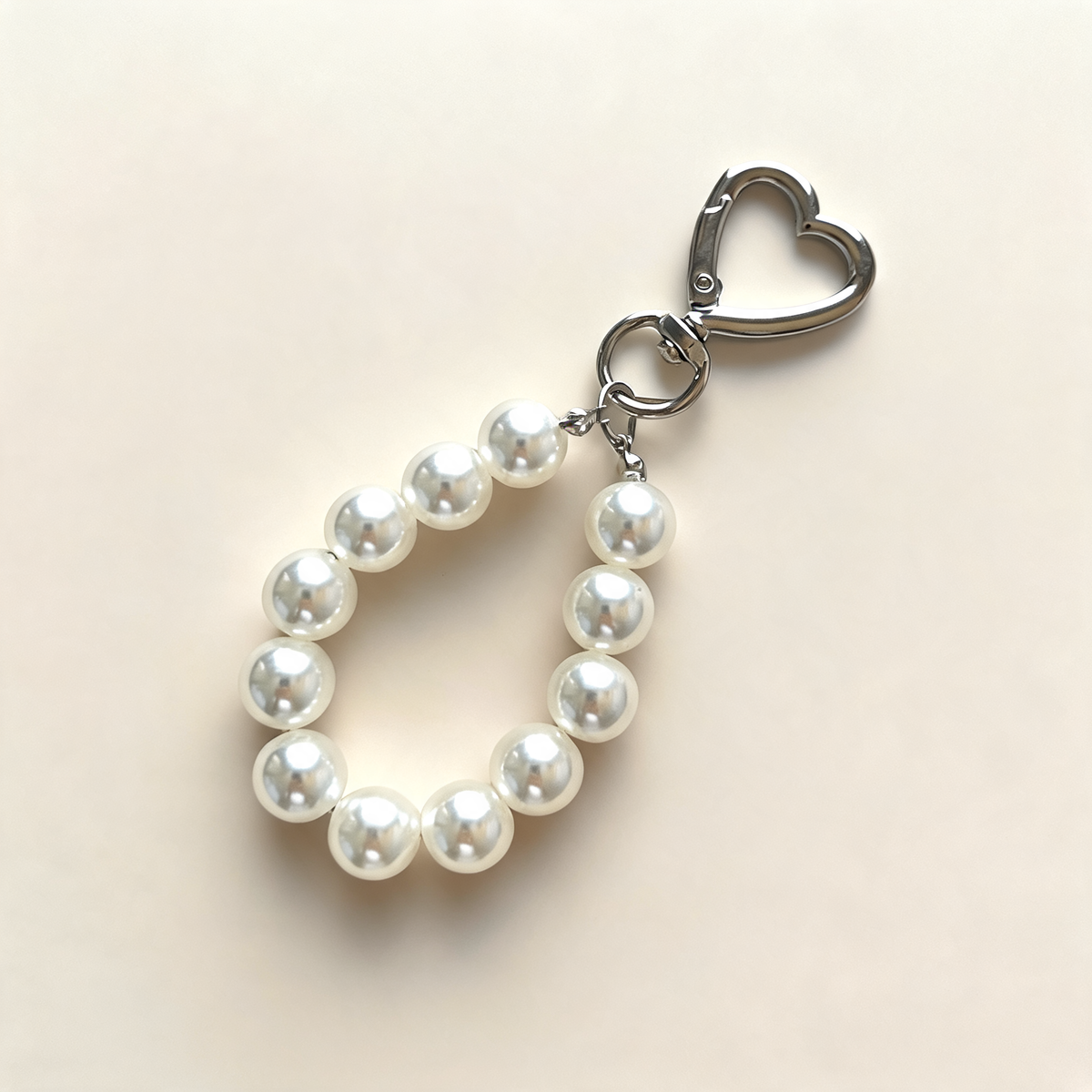 Sweetheart Pearl Look Loop Charm — three-quarter product view | Mak&Malva gallery 1-3