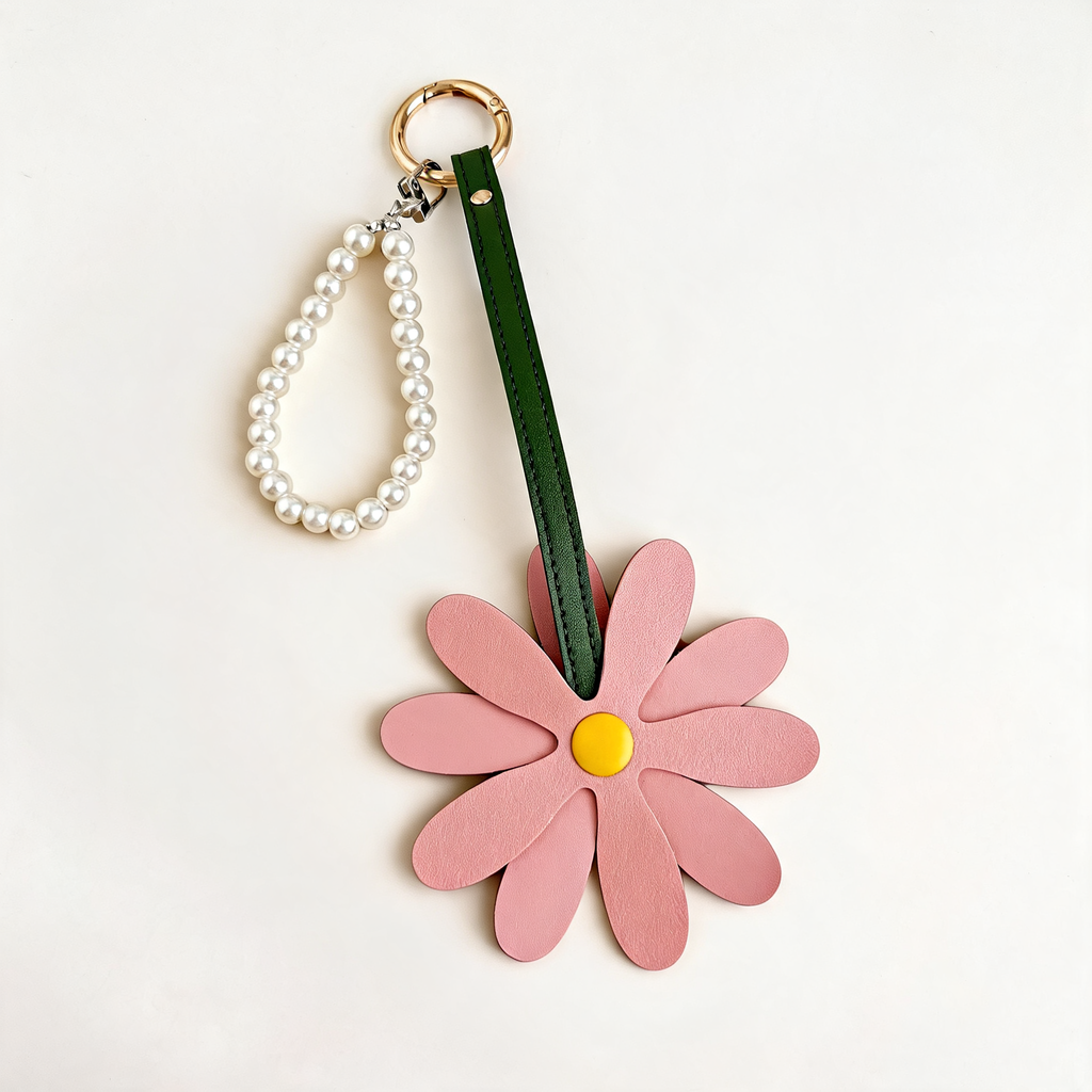 Daisy Pearl Loop Bag Charm — front product view | Mak&Malva gallery 1-3