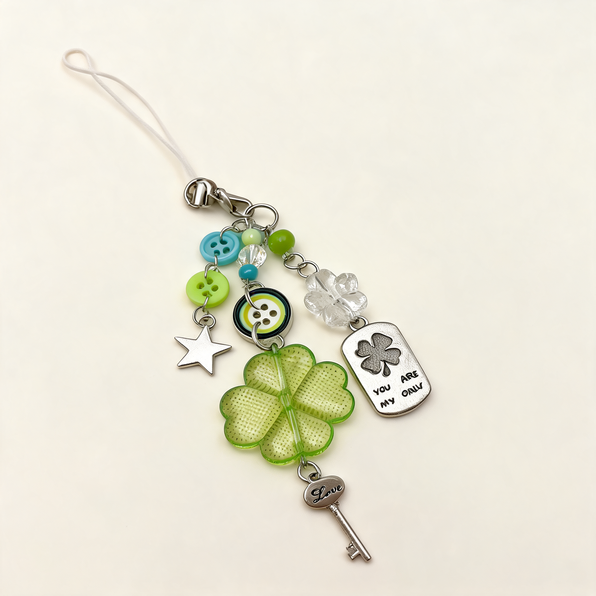 Clover Bead Chain Bag Charm — three-quarter product view | Mak&Malva gallery 1-3