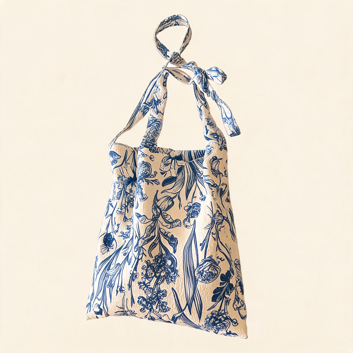 Porcelain Garden Tote — three-quarter product view | Mak&Malva gallery 1-3