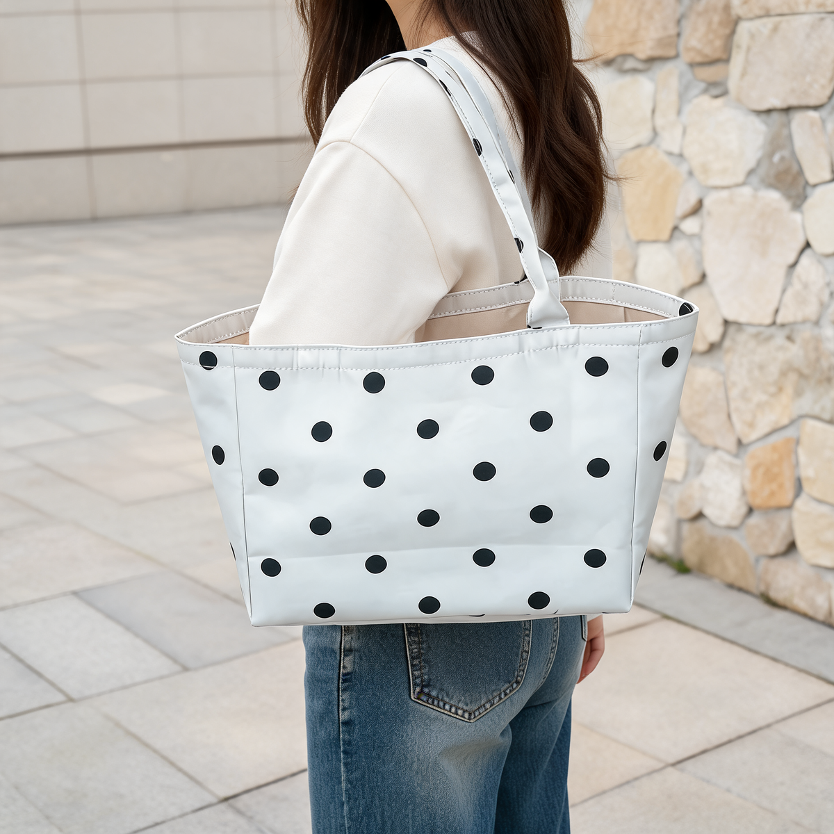 Classic Dot Gathered Tote — lifestyle styling | Mak&Malva gallery 1-3