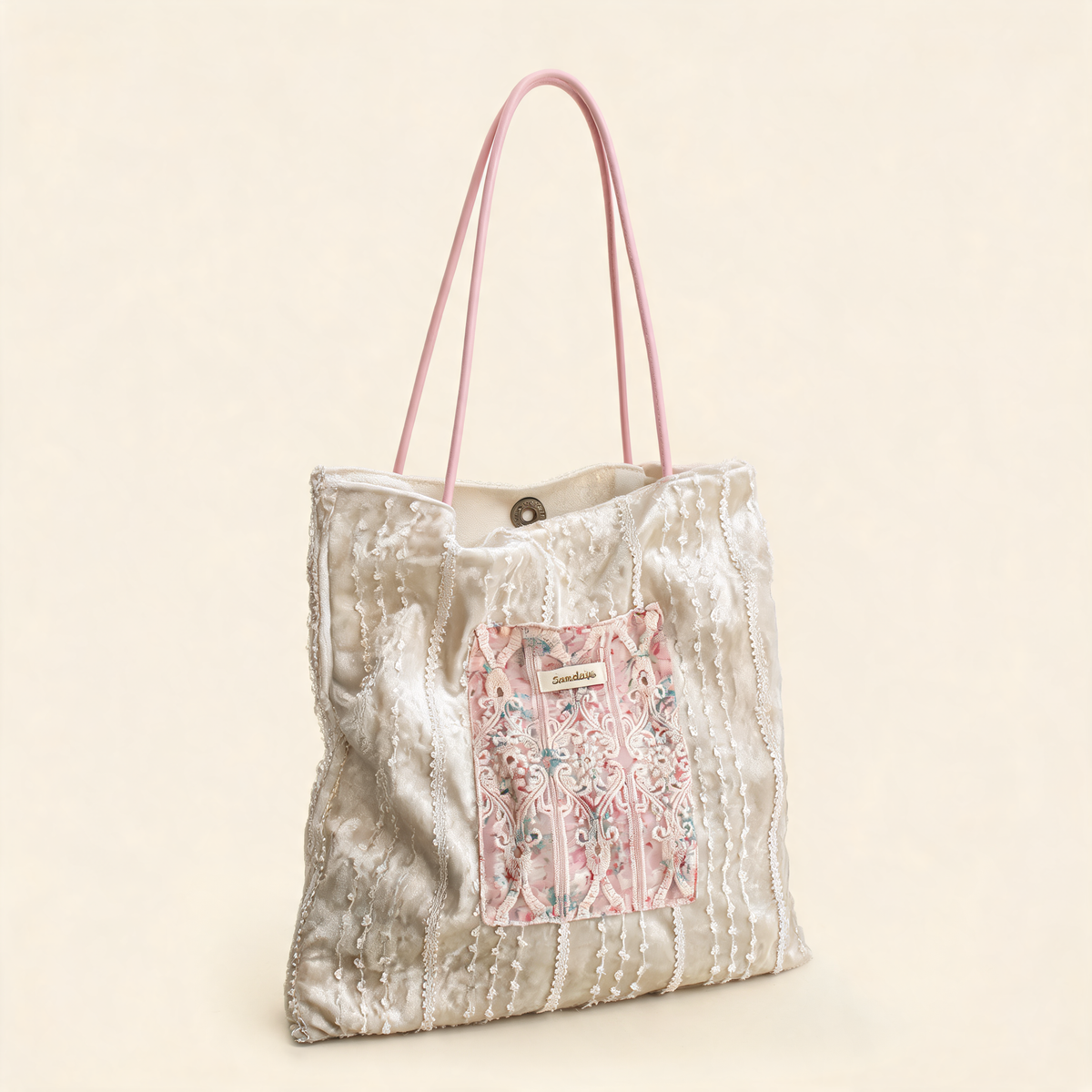 Lace Garden Panel Tote — three-quarter product view | Mak&Malva gallery 1-3