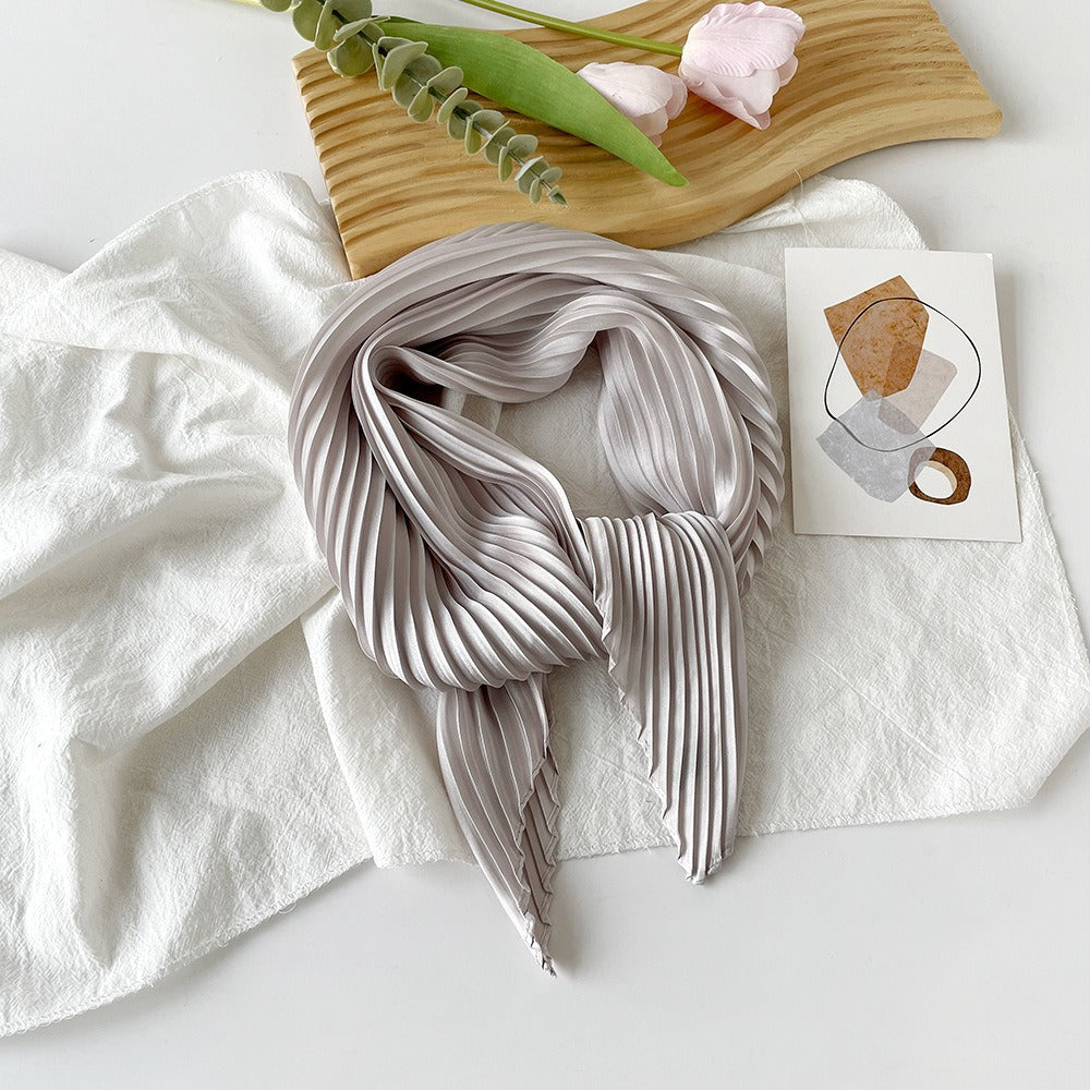 Pleated Square Scarf 70 - Silver