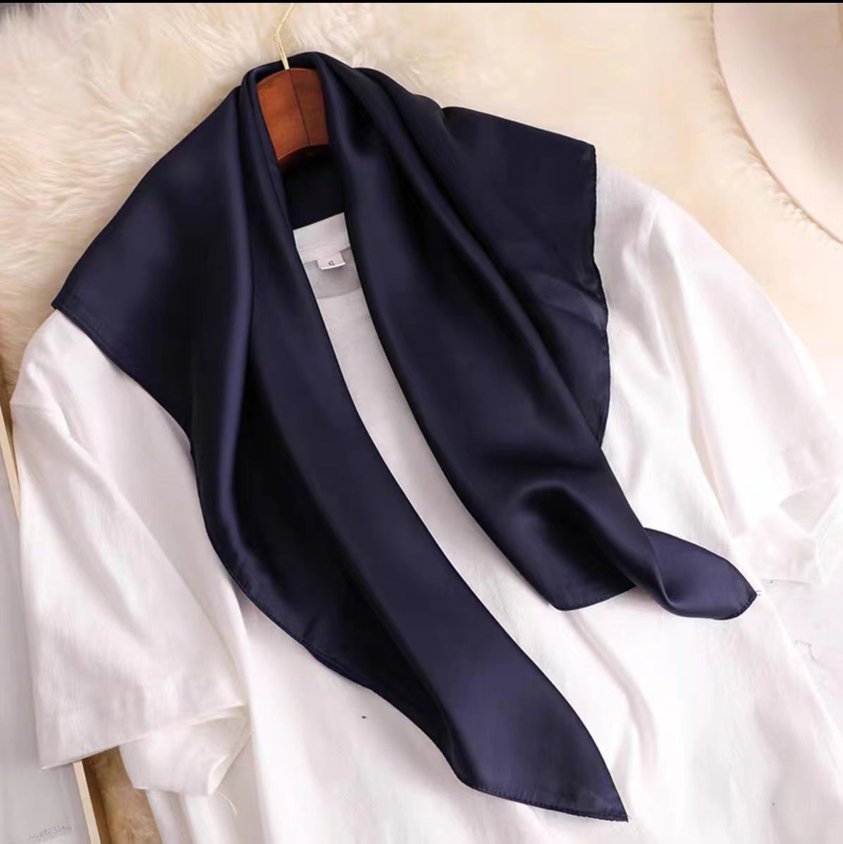 Everyday Satin Square Scarf 70 - Navy blue