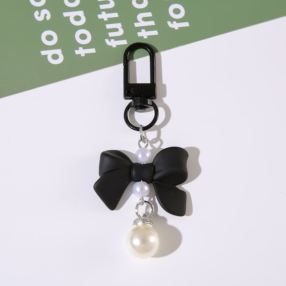 Pastel Bow and Pearl-Look Charm - Black