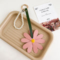 Daisy Pearl-Loop Bag Charm - Pink