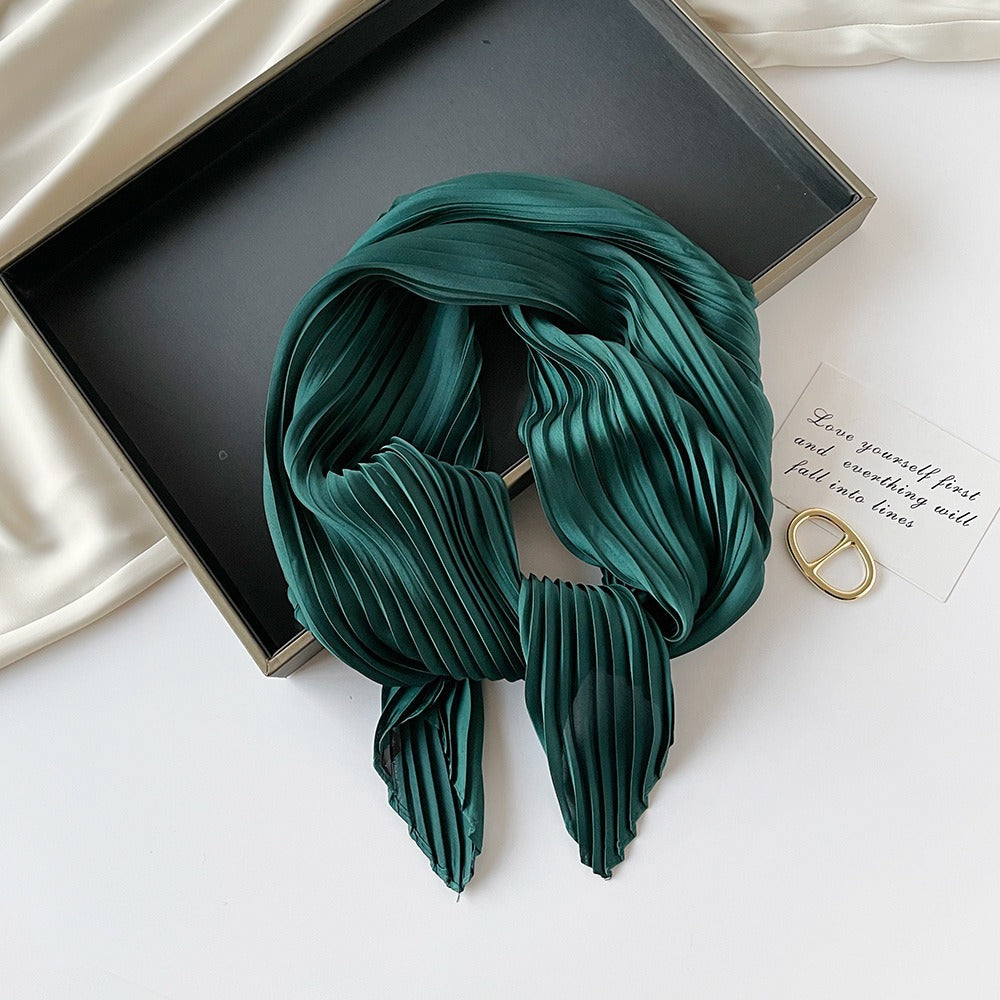Pleated Square Scarf 70 - Dark green
