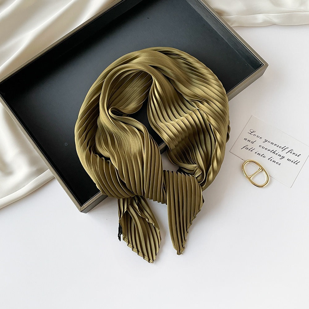 Pleated Square Scarf 70 - Olive