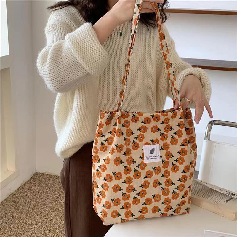 Everyday Botanical Shoulder Tote - Ivory Plum Blossom
