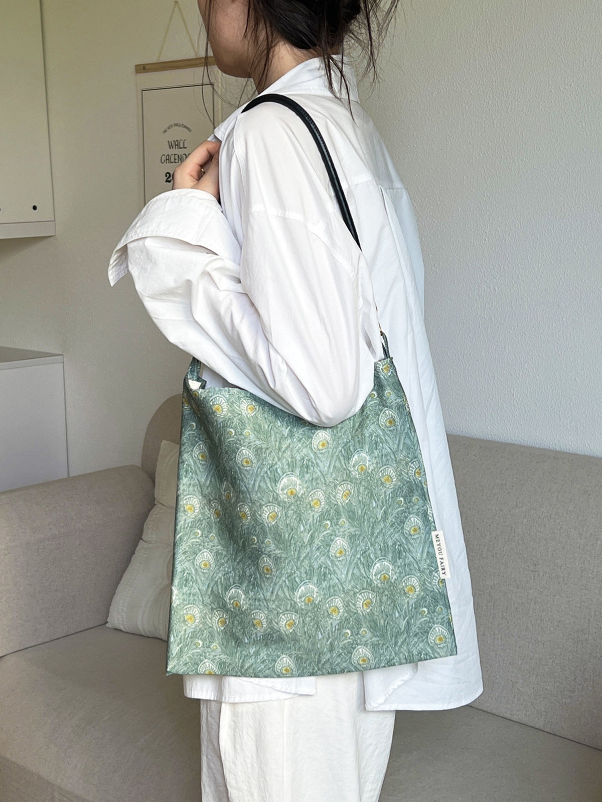 Botanical Bouquet Tote - Meadow