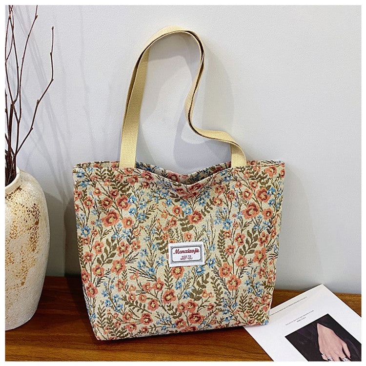 Ditsy Garden Zip Tote - Red / Large