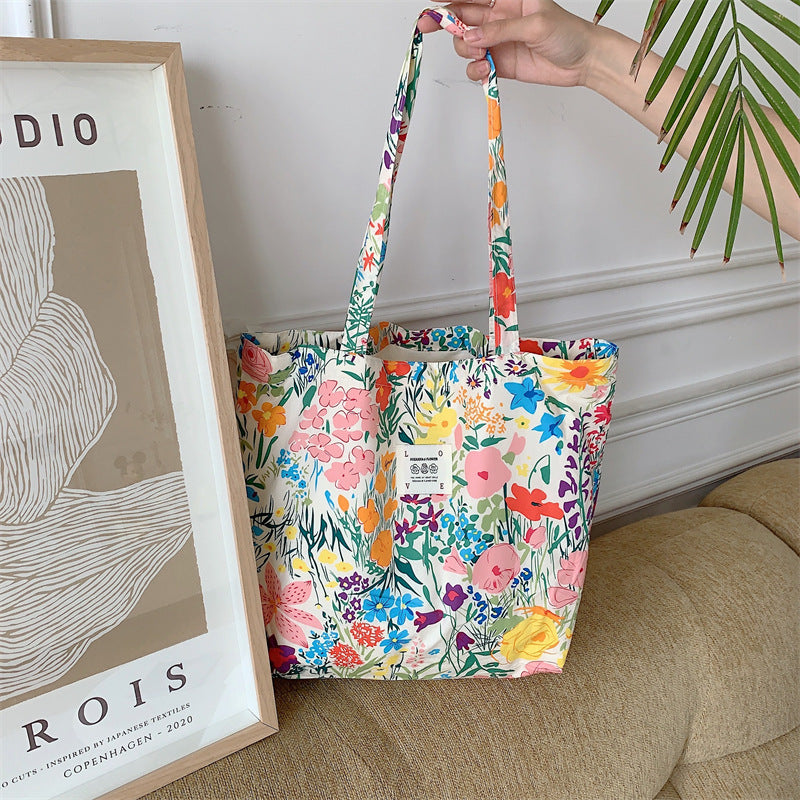 Poppy Garden Tote - Spring Garden